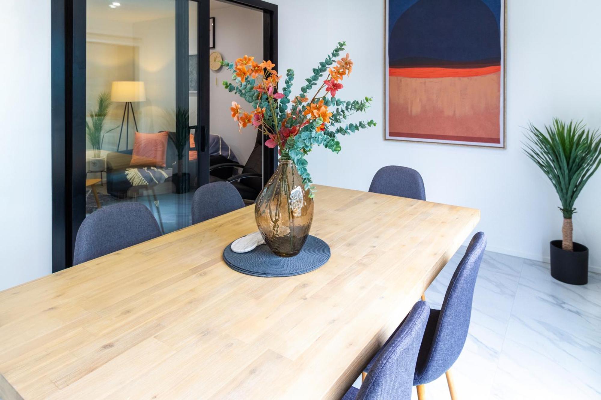 Luxury Living: 2-Bedroom Retreat In Christchurch Exterior foto