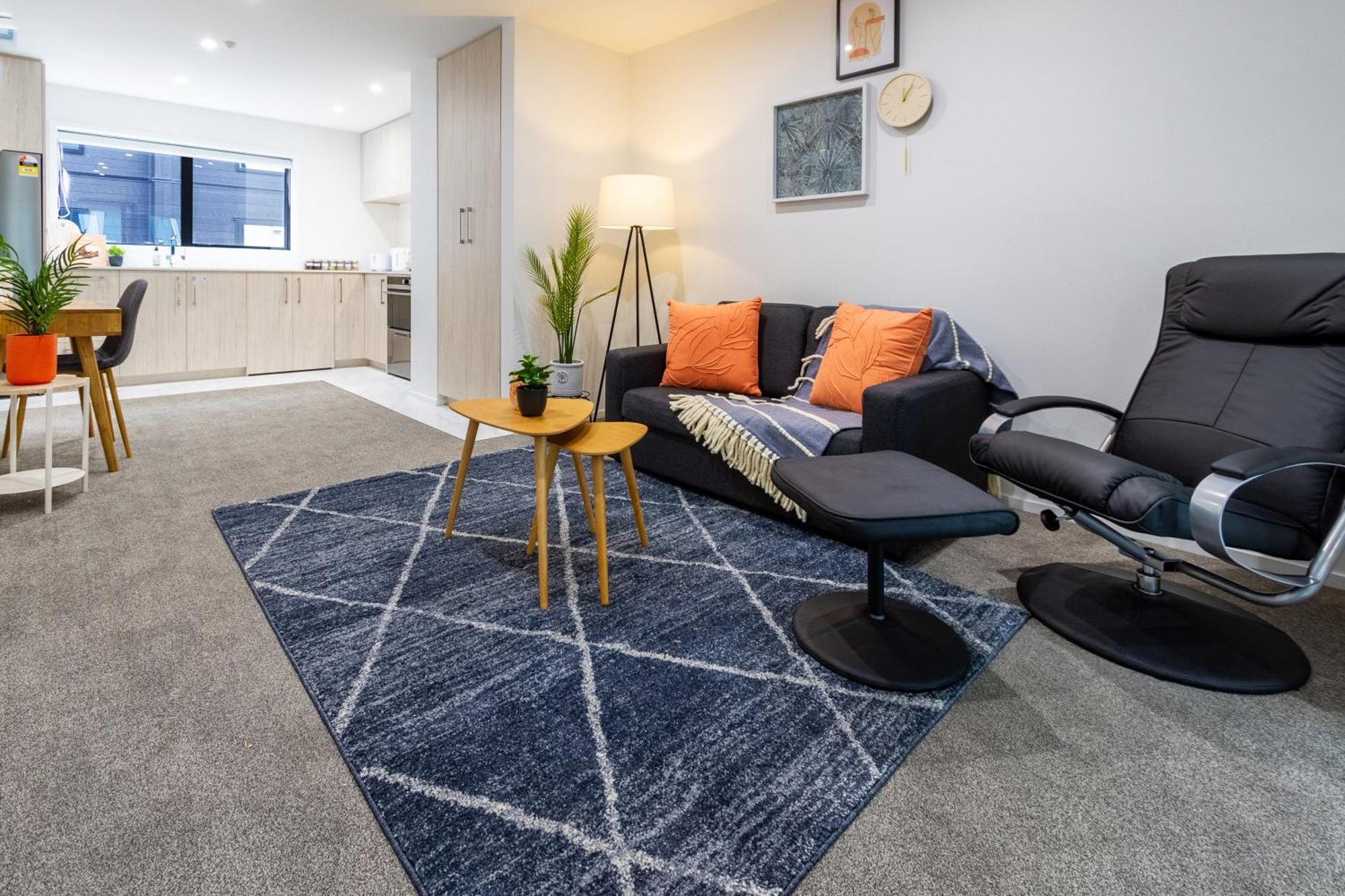 Luxury Living: 2-Bedroom Retreat In Christchurch Exterior foto